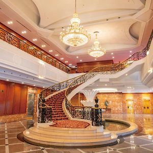 Hotel Springs Makuhari Premier